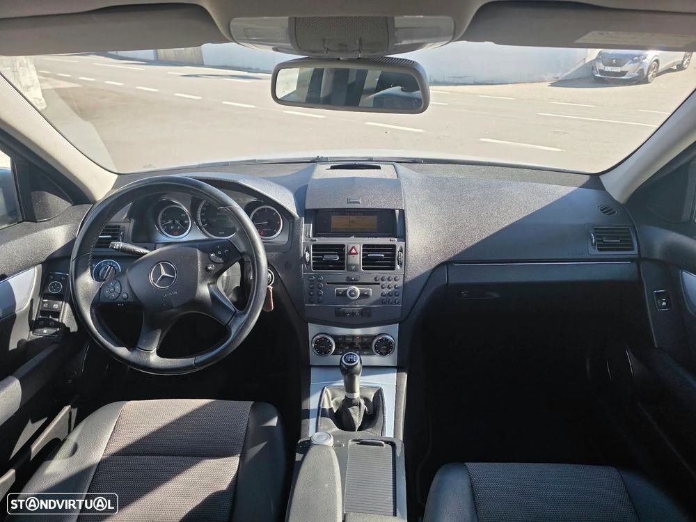Mercedes-Benz C 220 - 7