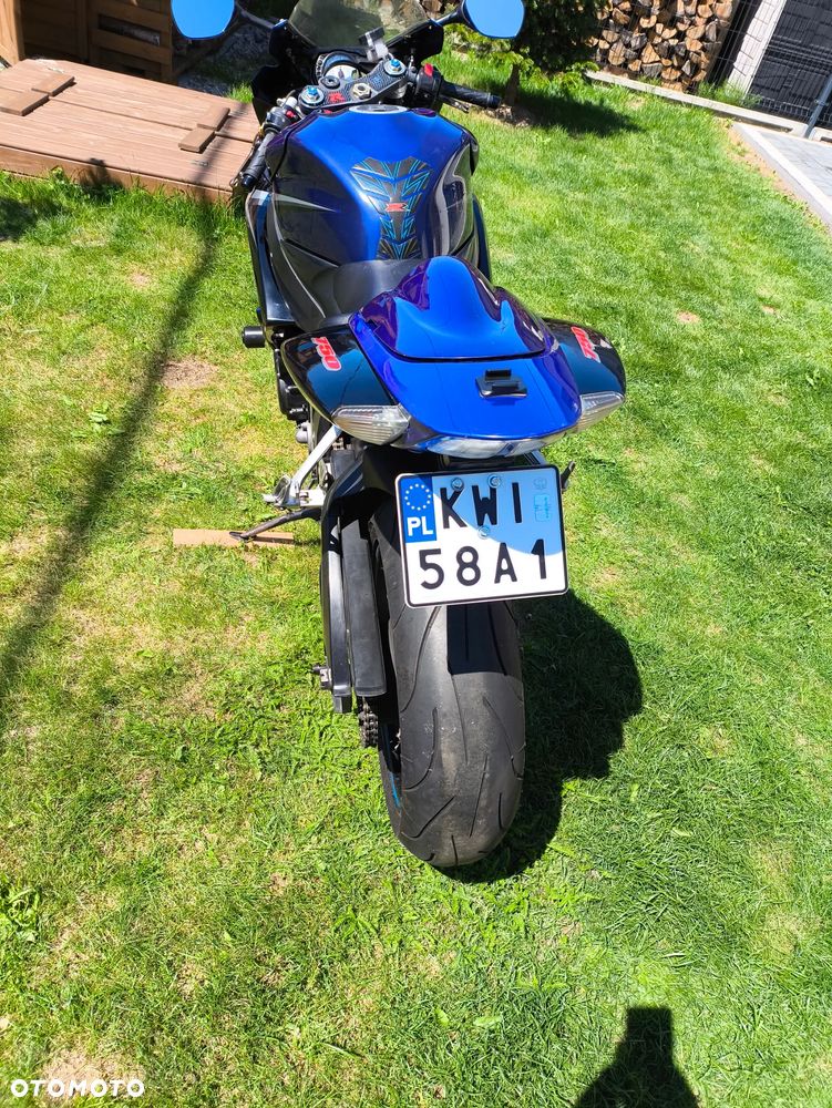 Suzuki GSX-R - 4