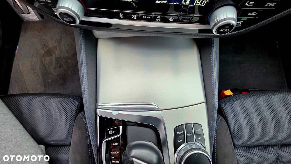 BMW Seria 5 520i GPF M Sport sport - 21