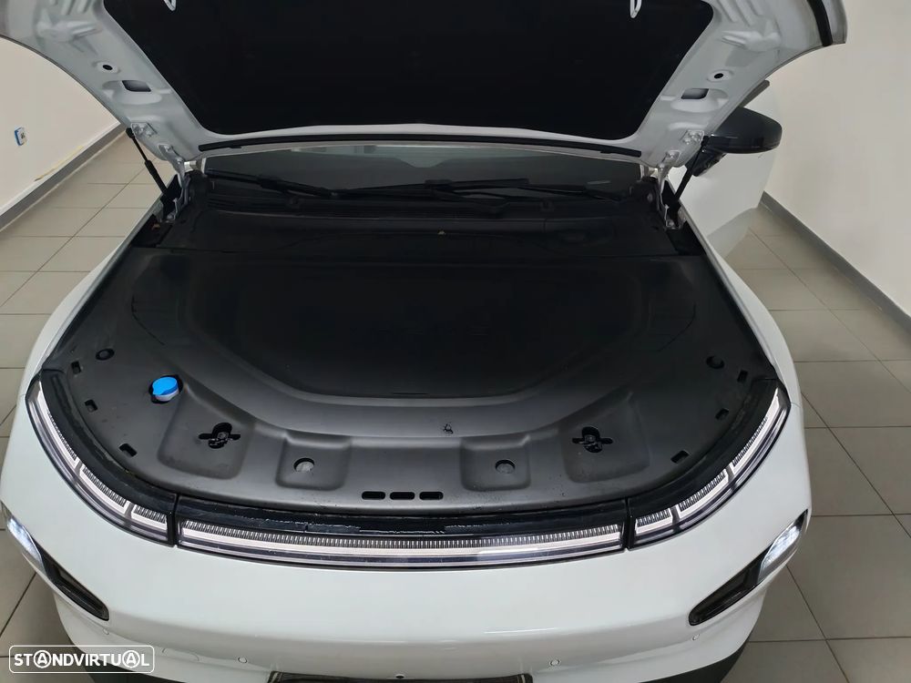 Xpeng P7i 86.2 kWh AWD Performance - 28