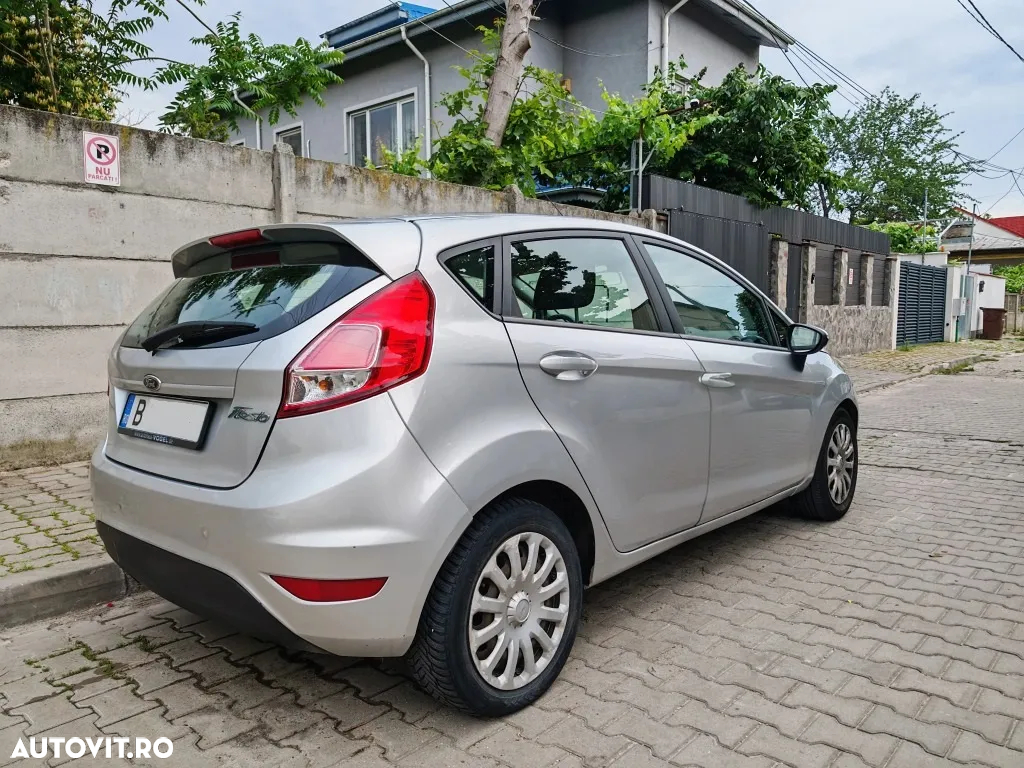 Ford Fiesta 1.5 TDCi DPF Trend - 5