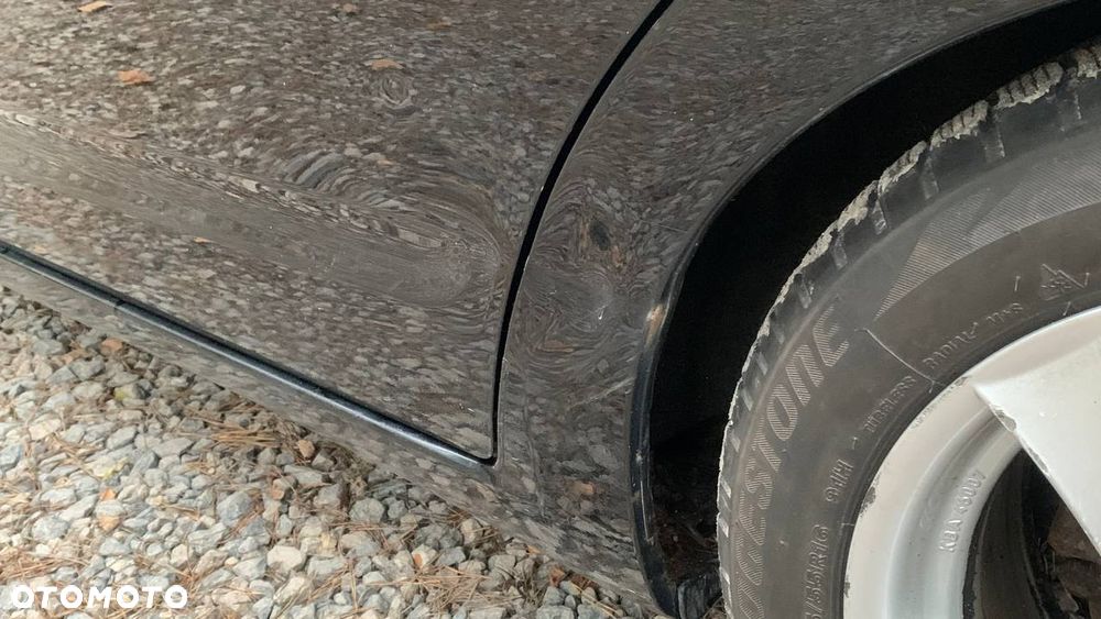 Toyota Prius - 33