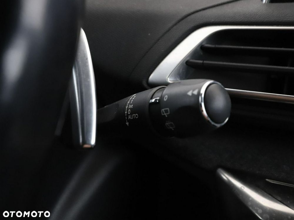 Peugeot 5008 2.0 BlueHDi GT S&S EAT8 - 34