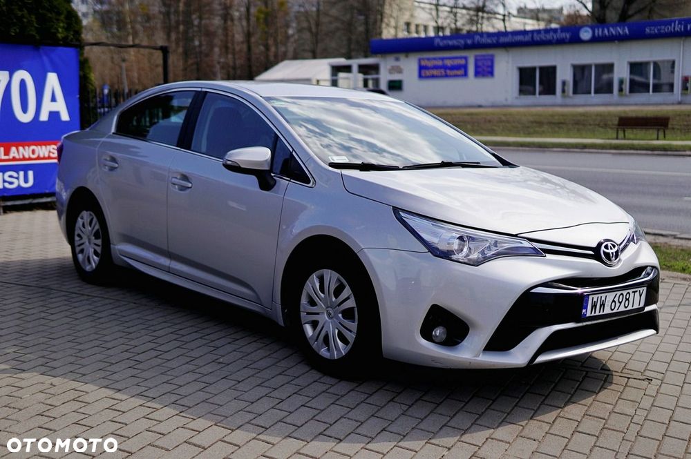 Toyota Avensis 2017 photo 3