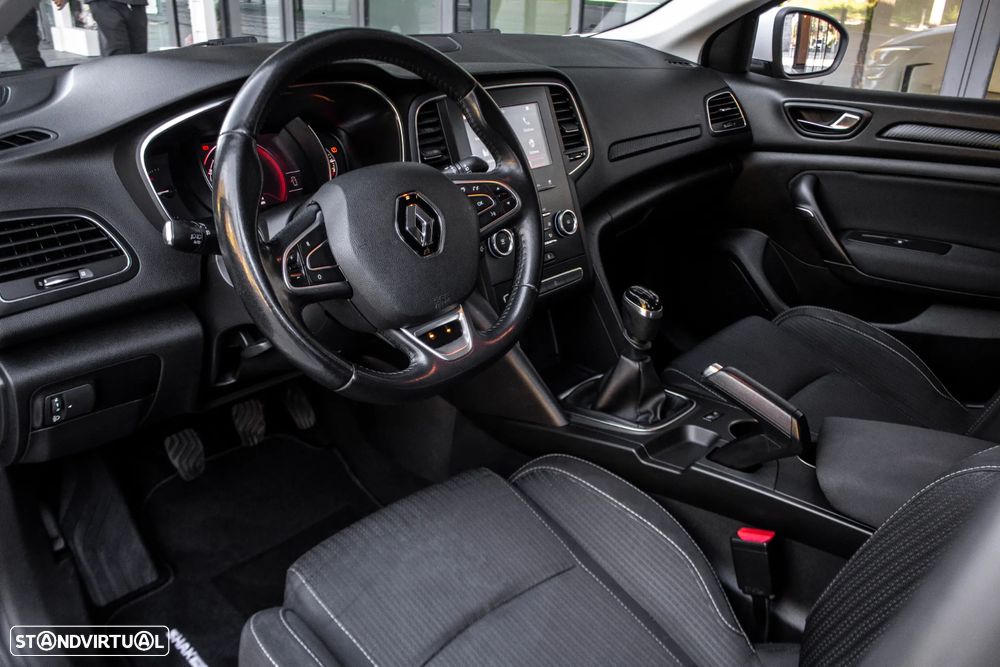 Renault Mégane 1.5 dCi Confort - 23