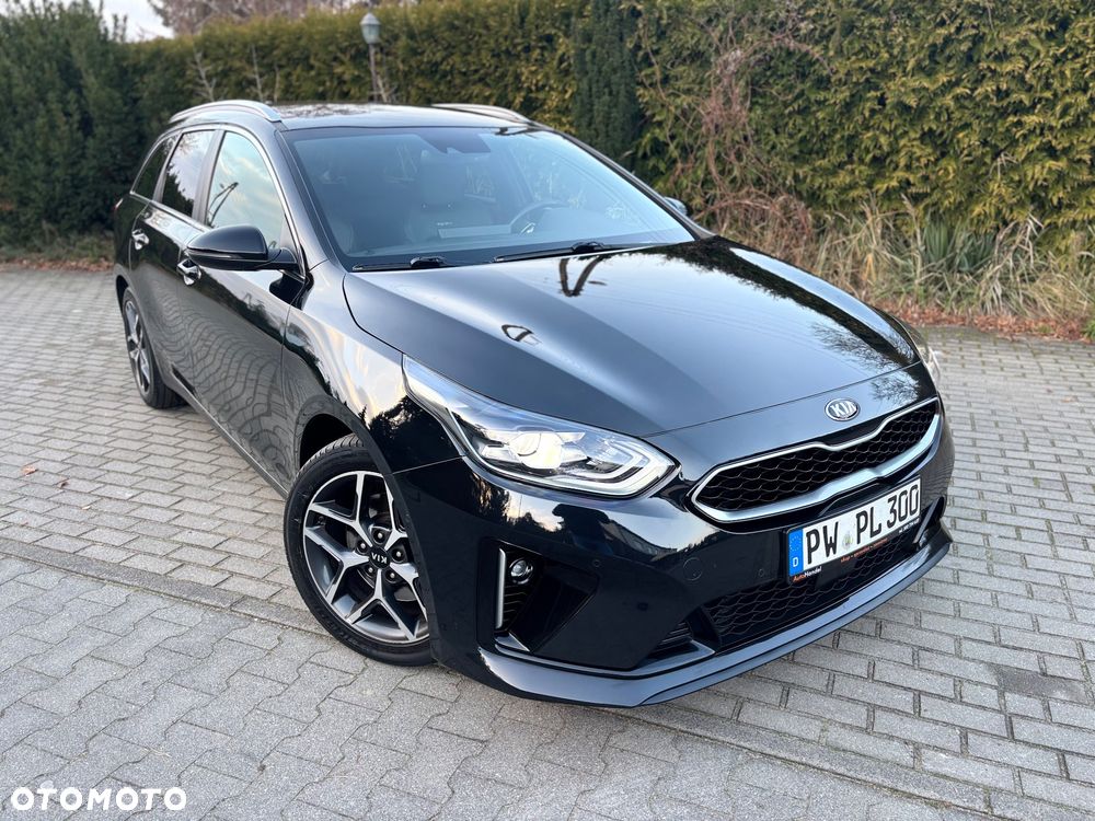 Kia Ceed 1.5 T-GDI DCT7 OPF (48V Mild Hybrid) GT Line - 14
