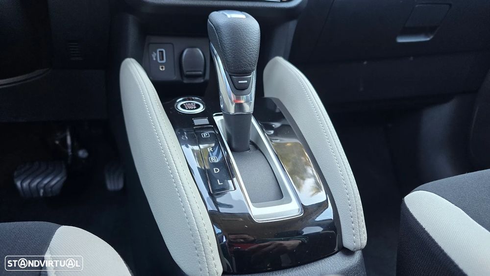 Nissan Micra 1.0 IG-T Tekna CVT - 34