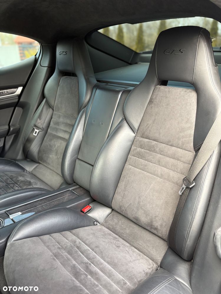 Porsche Panamera - 13