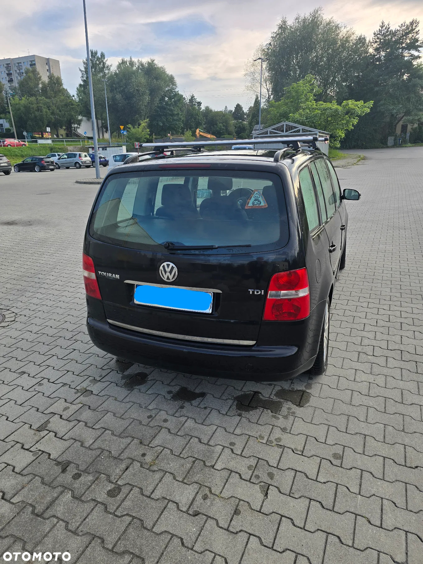Volkswagen Touran - 10