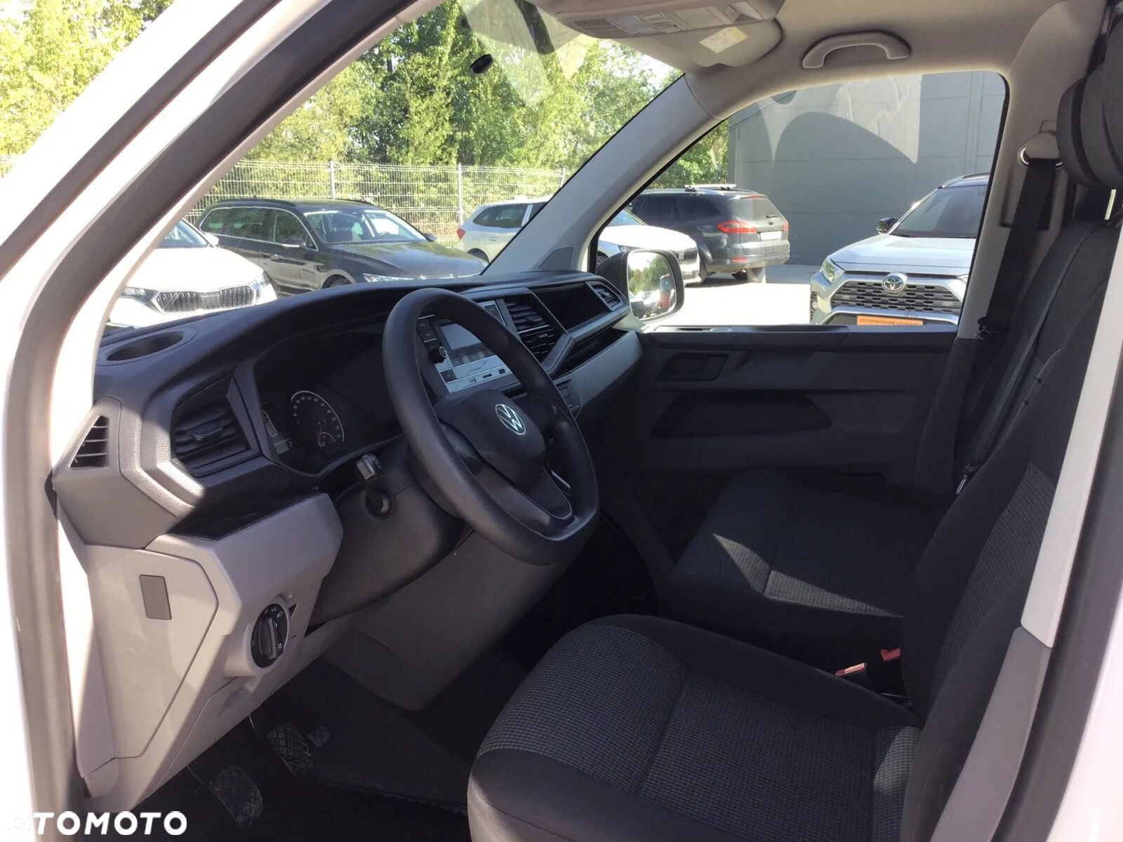 Volkswagen Transporter - 17