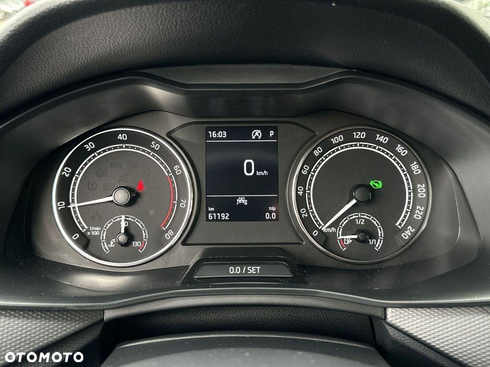 Skoda Kamiq 1.0 TSI Ambition DSG - 25