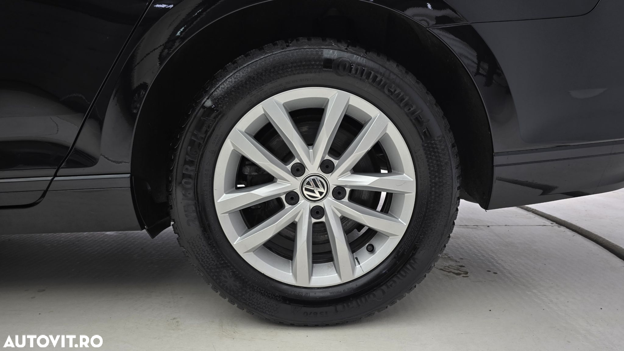 Volkswagen Passat 2.0 TDI DSG Comfortline - 22
