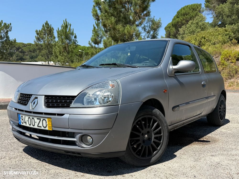 Renault Clio - 2
