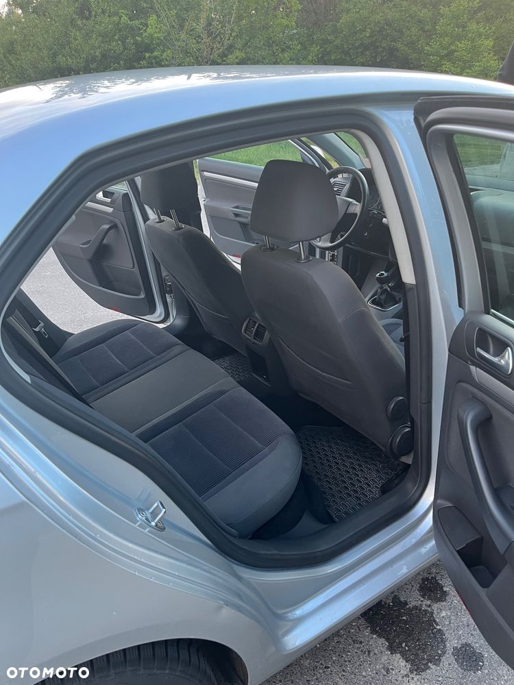 Volkswagen Jetta 1.9 TDI Comfortline - 9