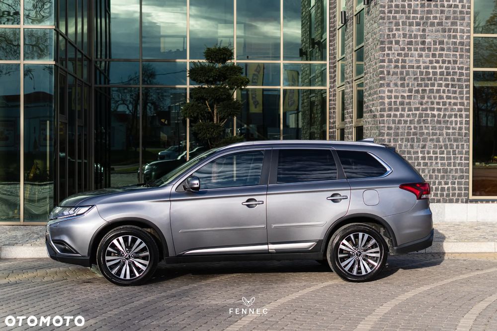 Mitsubishi Outlander - 7