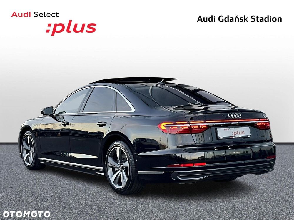 Audi A8 - 4
