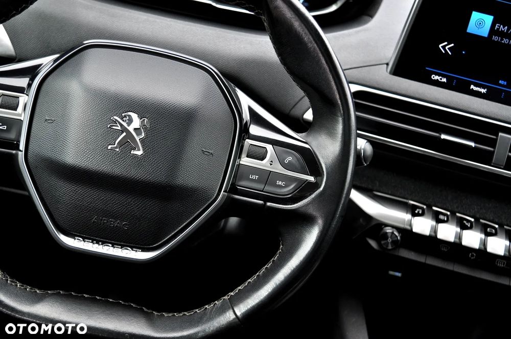 Peugeot 5008 1.2 PureTech Allure S&S - 35