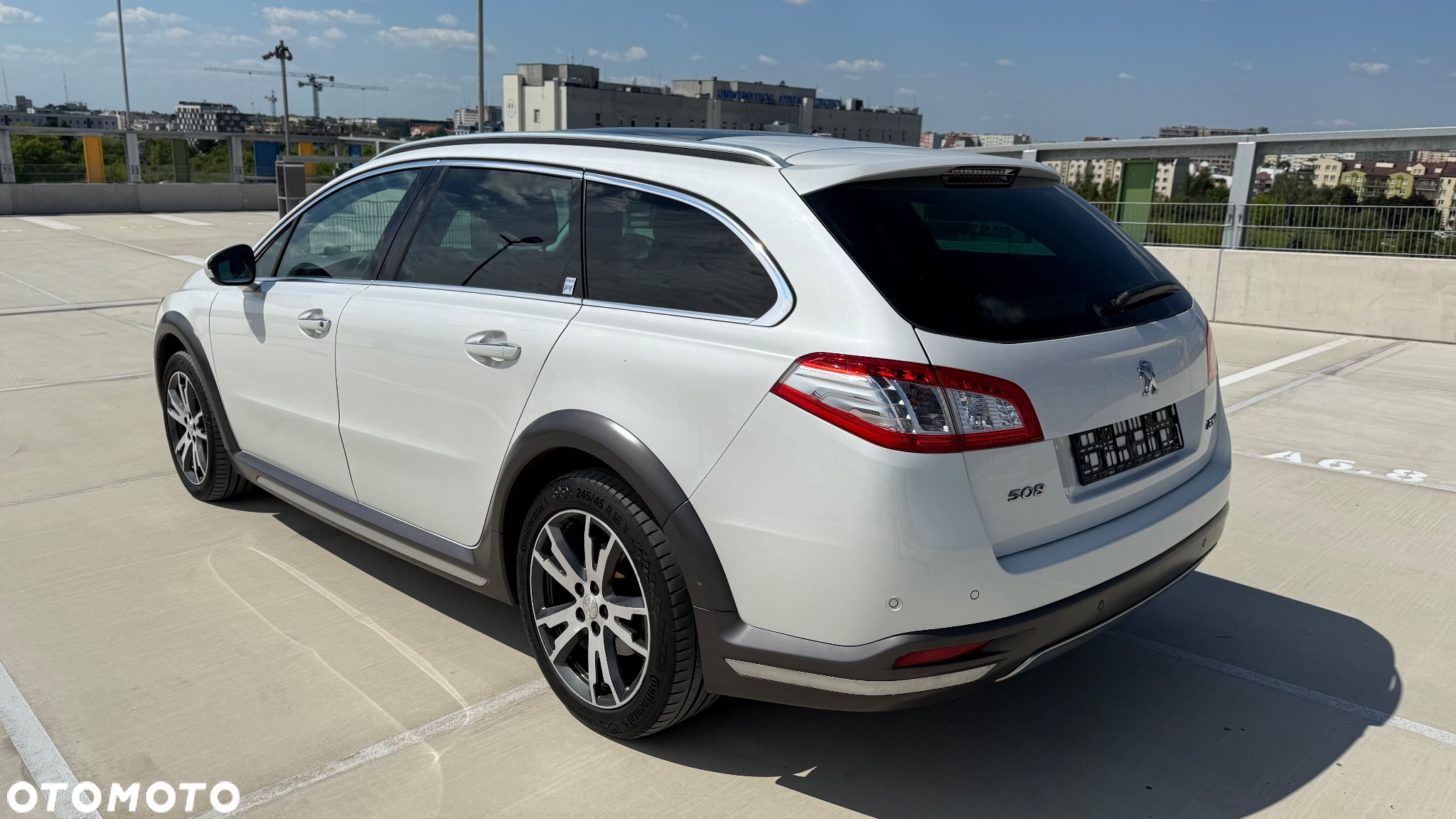 Peugeot 508 RXH Hybrid4 - 3