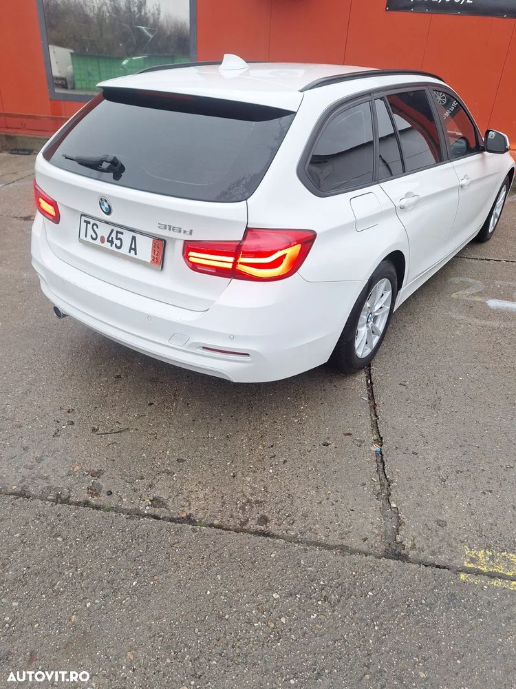 BMW Seria 3 316d Touring Modern Line - 6