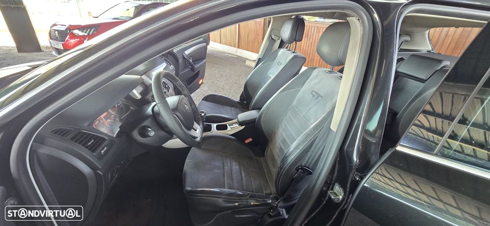 Renault Laguna Break 2.0 dCi GT - 11