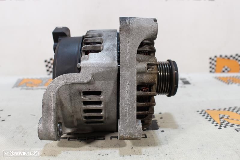 Alternador Bmw X3 (F25)  8507624 / Fg18s052 / 2608669E / 12318507624 - 8
