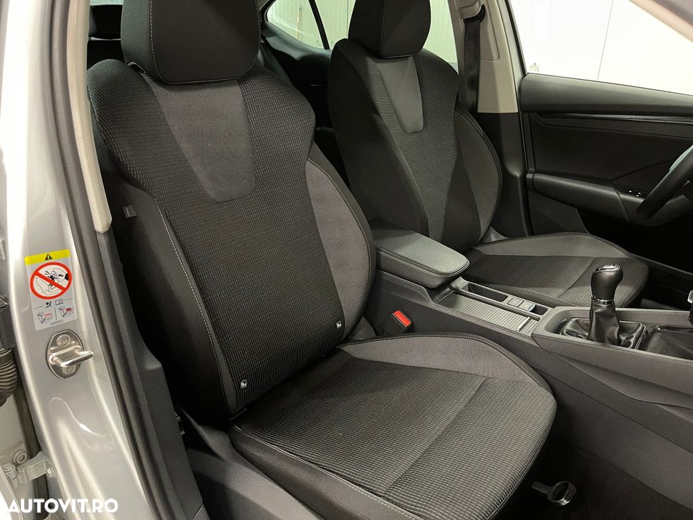 Skoda Octavia 1.5 TSI Ambition - 10