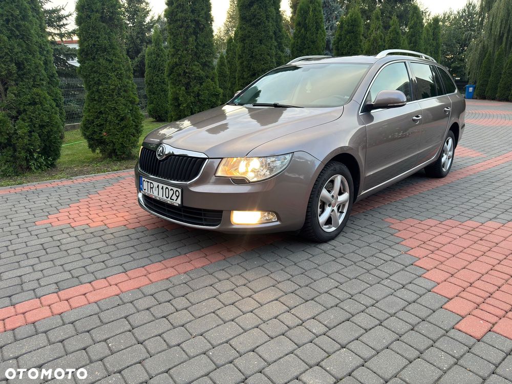 Skoda Superb 2.0 TDI Ambition DSG - 1