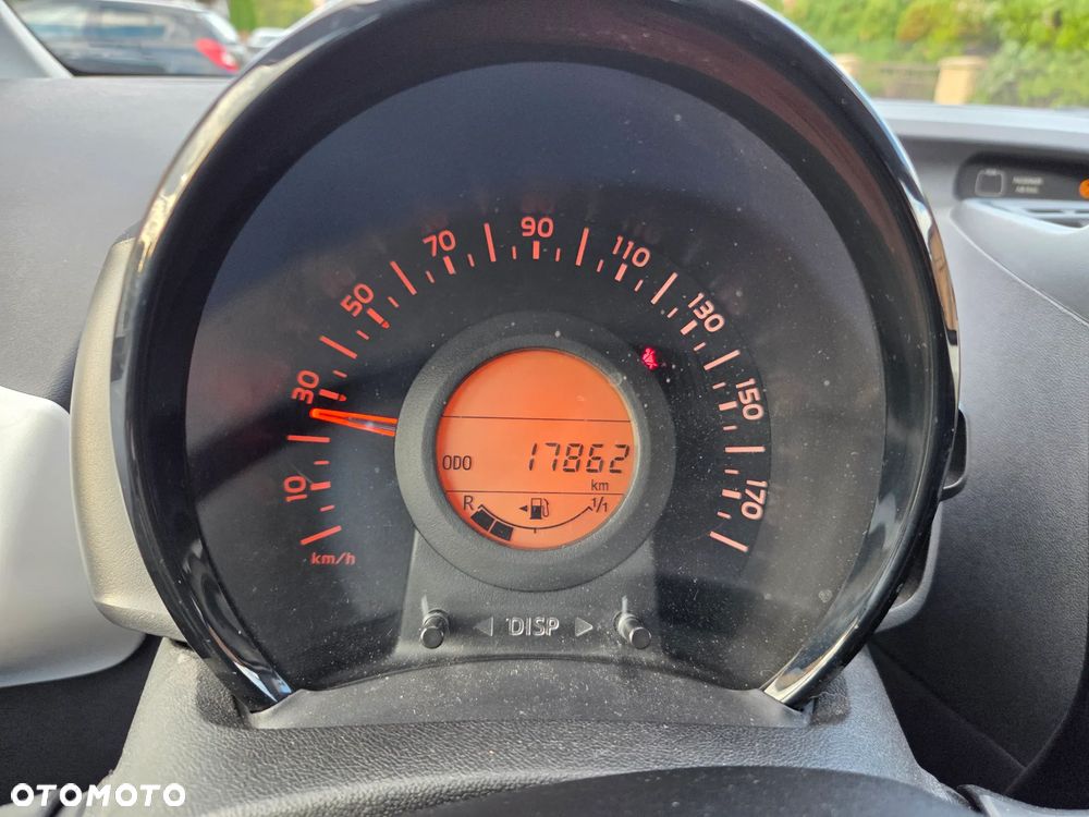 Peugeot 108 PureTech 82 Style - 9