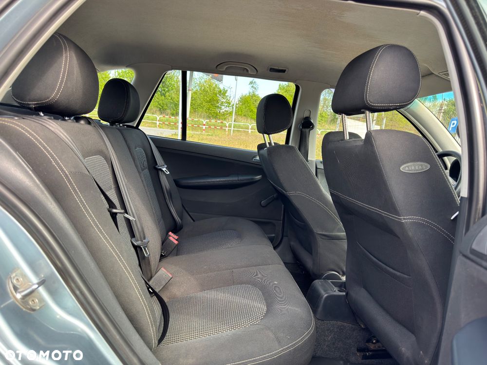 Skoda Fabia 1.4 16V Elegance - 25