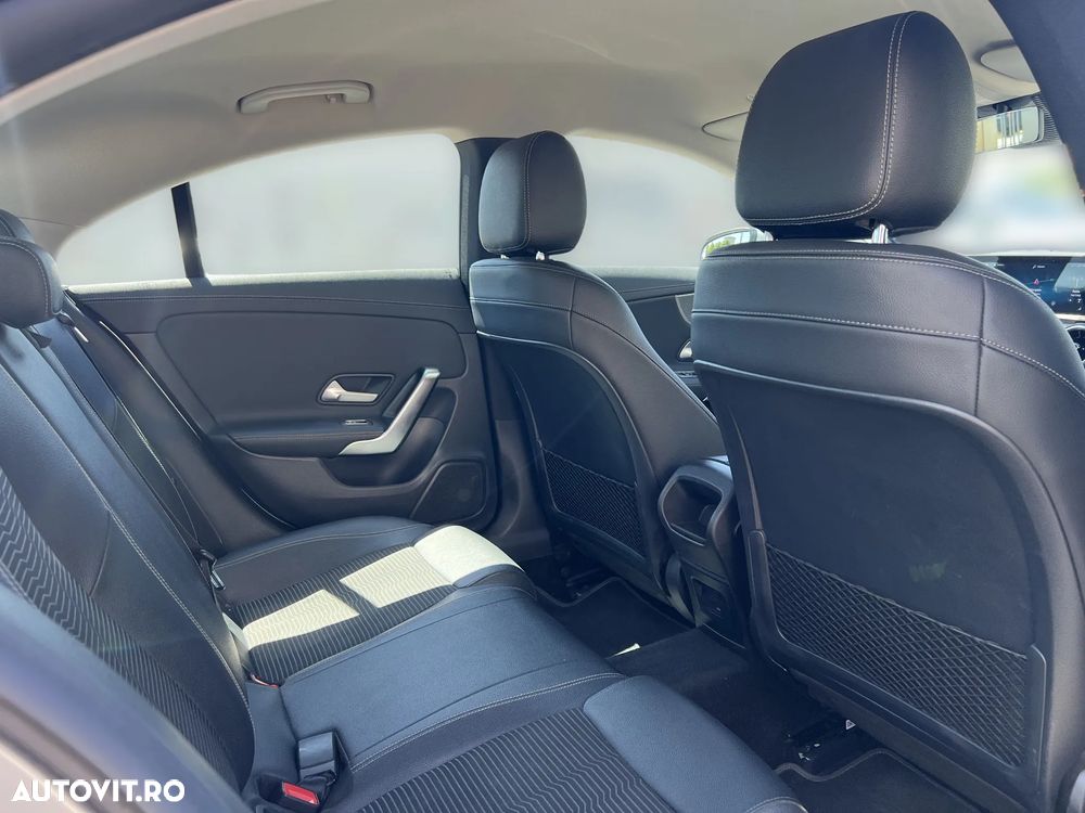 Mercedes-Benz CLA 180 d Coupe - 14