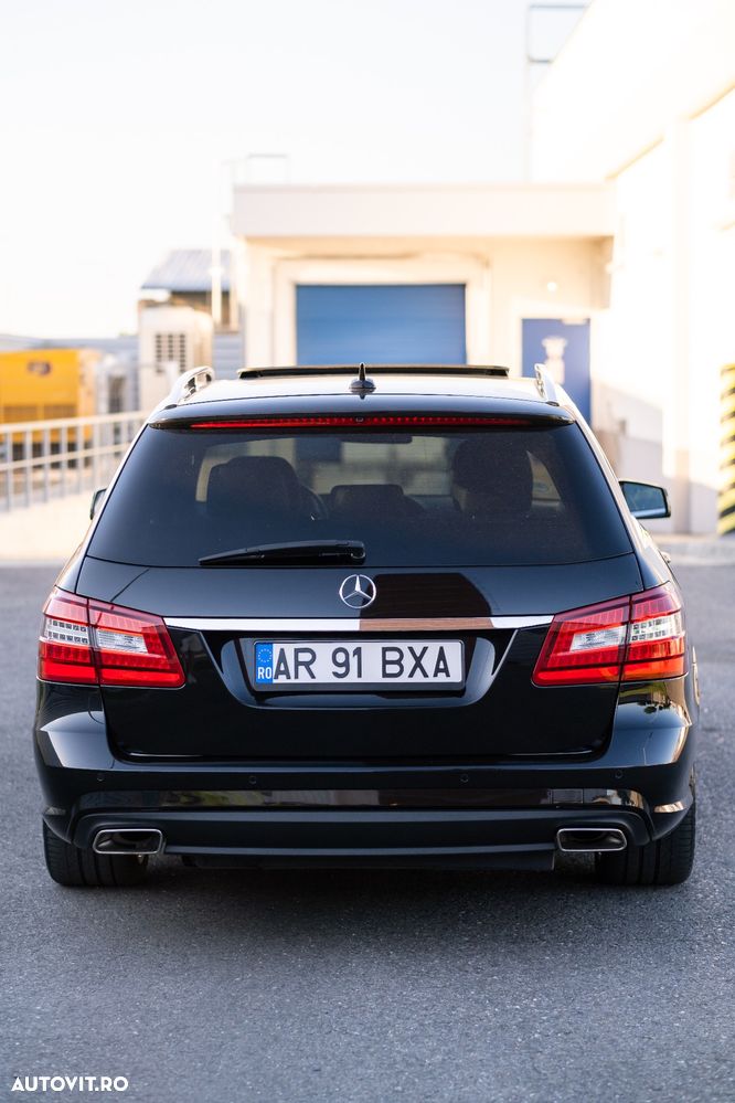 Mercedes-Benz E 220 T CDI 7G-TRONIC Avantgarde - 12