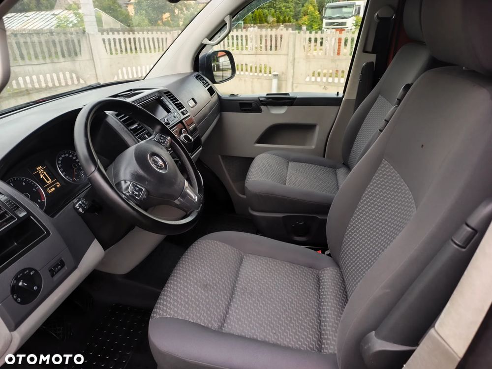 Volkswagen Transporter - 21