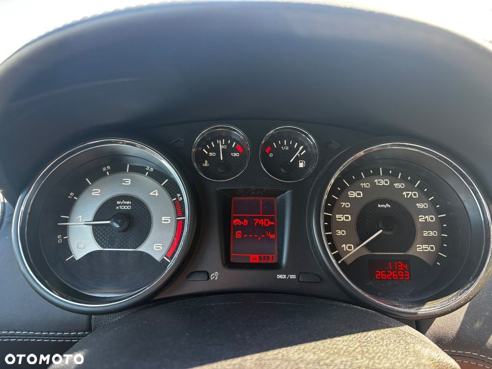 Peugeot RCZ 2.0 HDi - 21