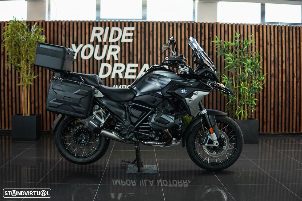 BMW R 1250 GS TRIPLE BLACK - 4