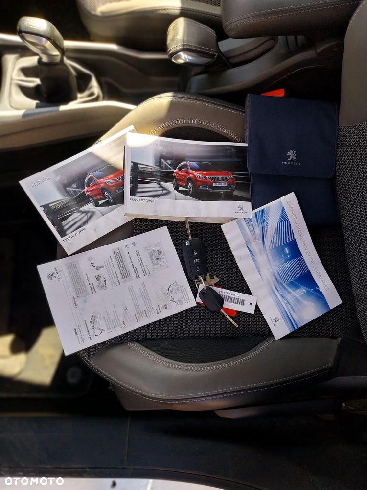 Peugeot 2008 - 25