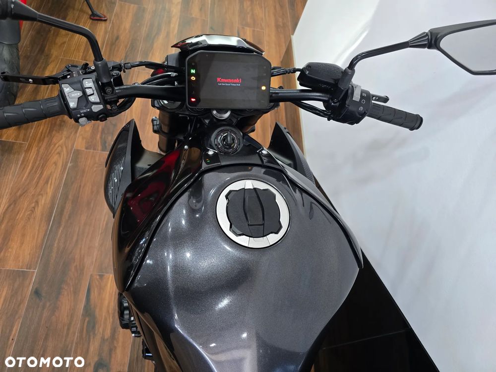 Kawasaki Z - 36