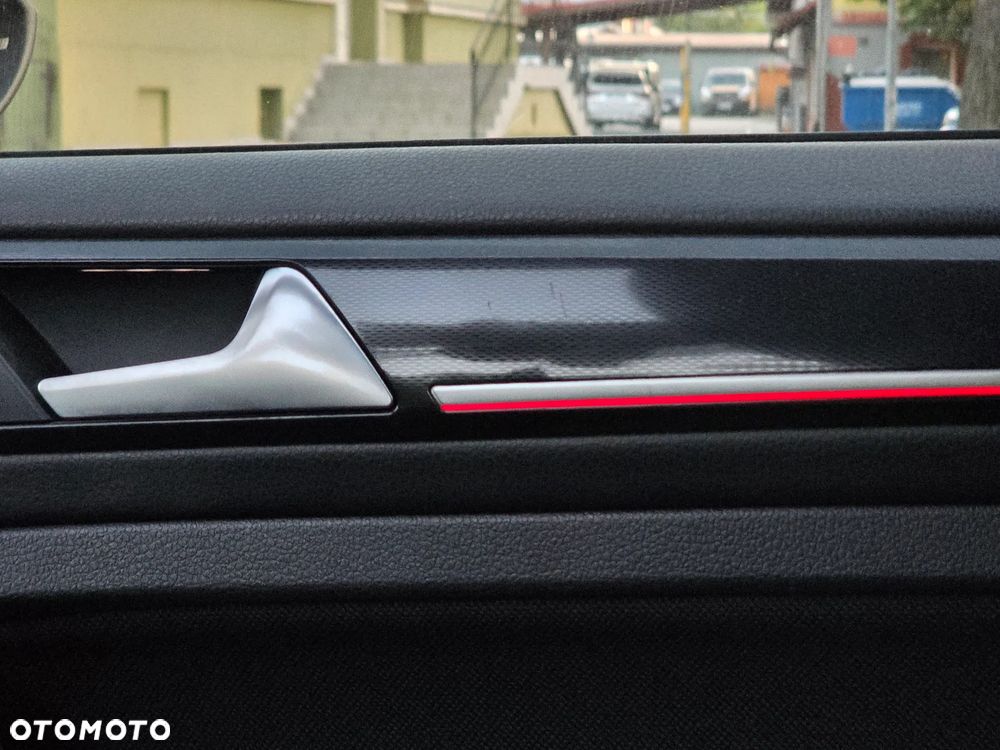 Volkswagen Golf GTI Performance BlueMotion Technology DSG - 8