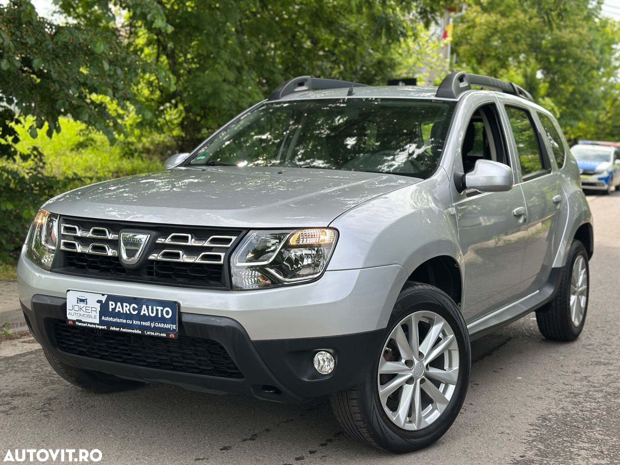 Dacia Duster 1.2 TCe 4x2 Laureate - 1