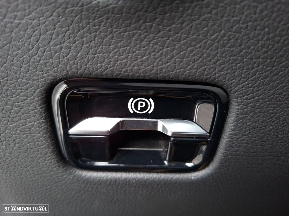 Mercedes-Benz GLC 300 de Coupe 4Matic - 21