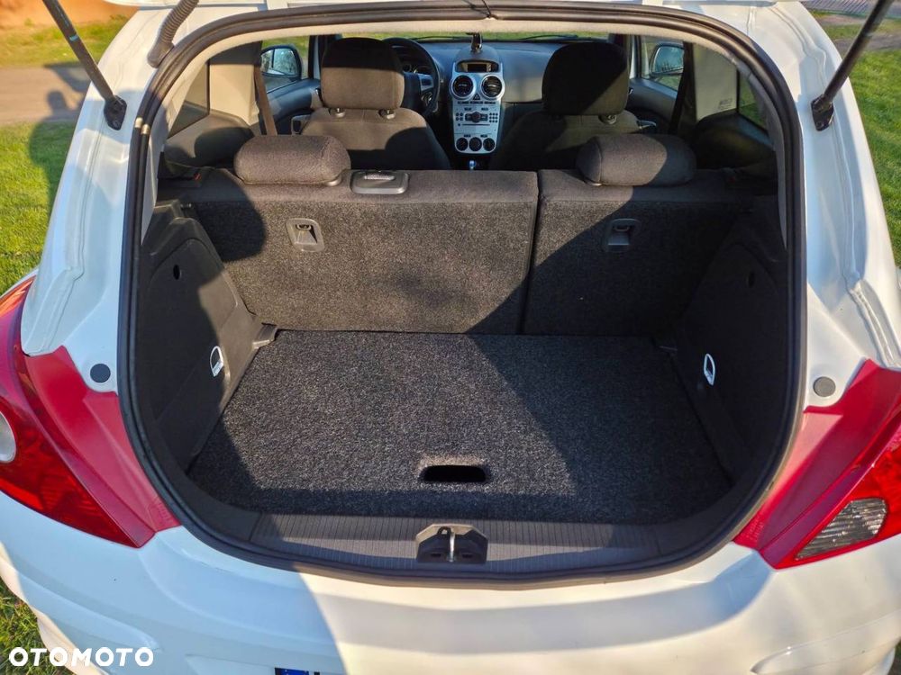 Opel Corsa - 4