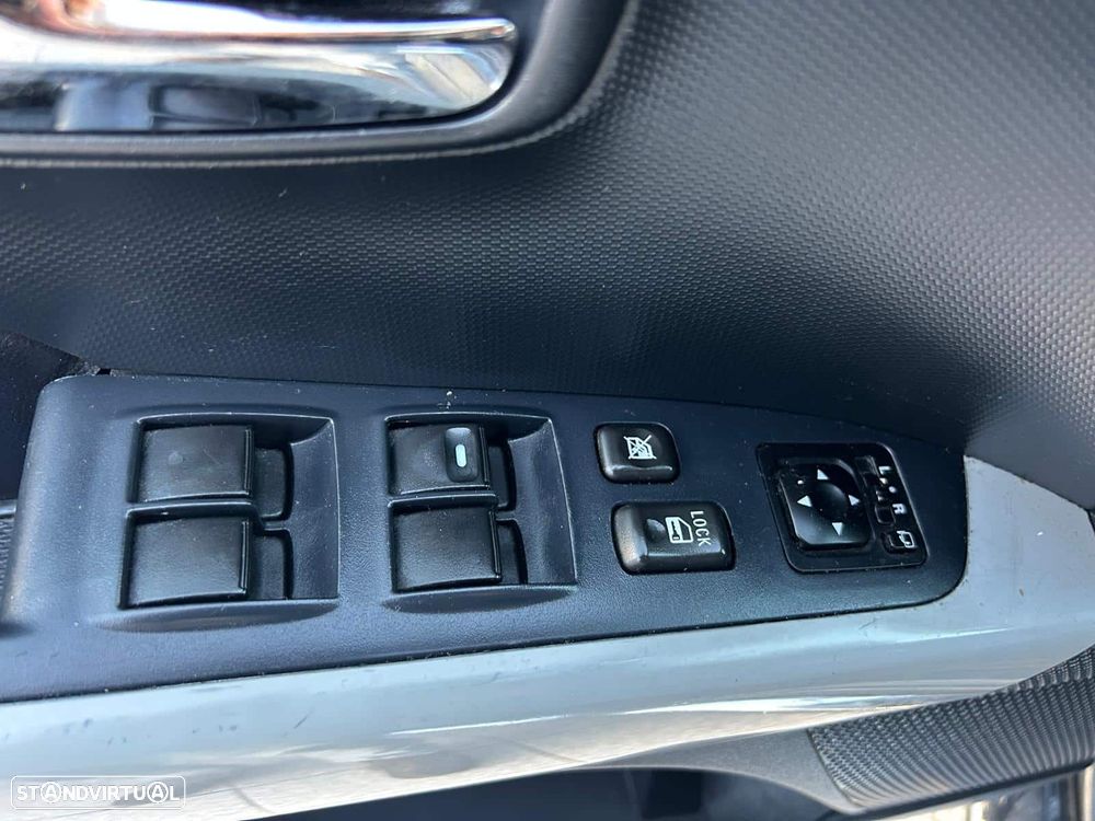 Citroën C-crosser 2.2 HDi Exclusive - 23