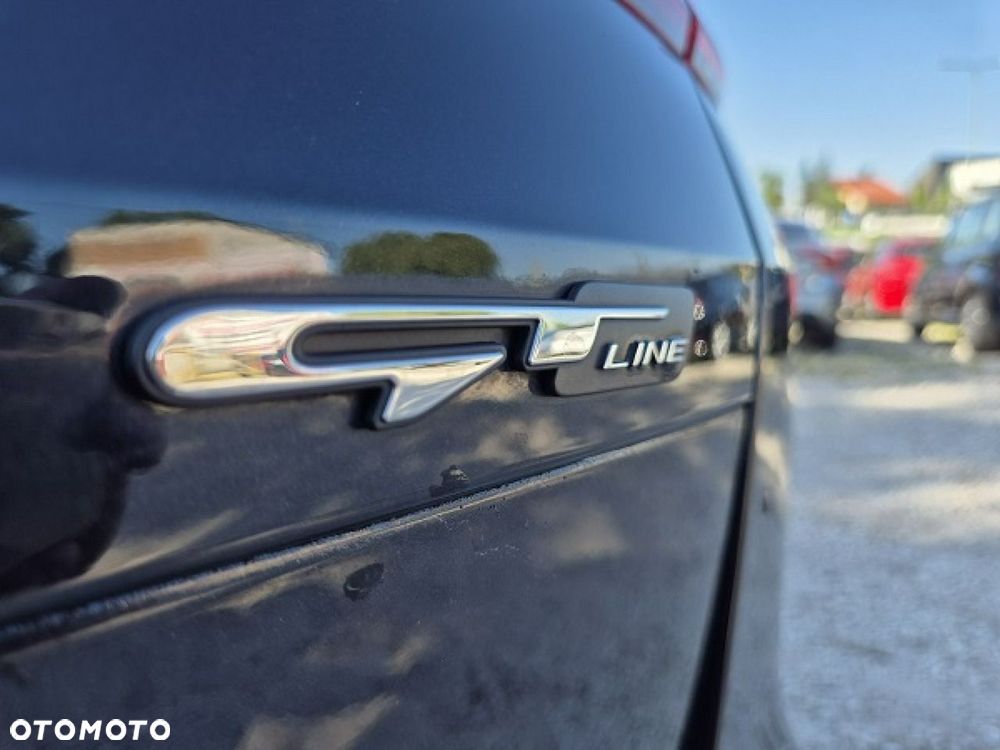 Kia Ceed - 11