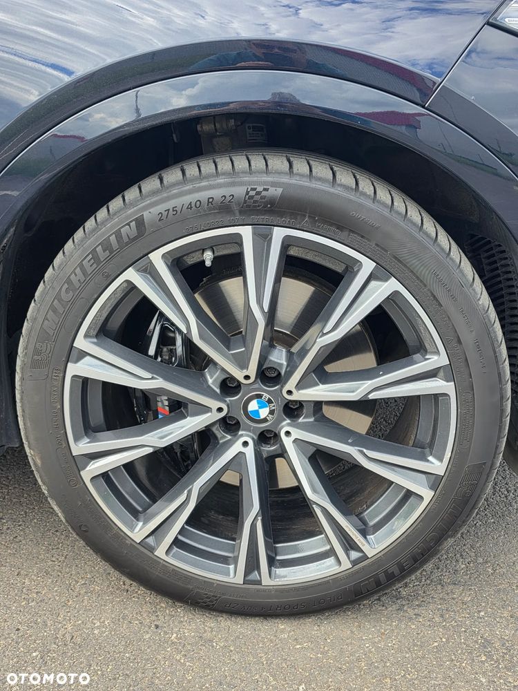 BMW X7 M50d sport - 25