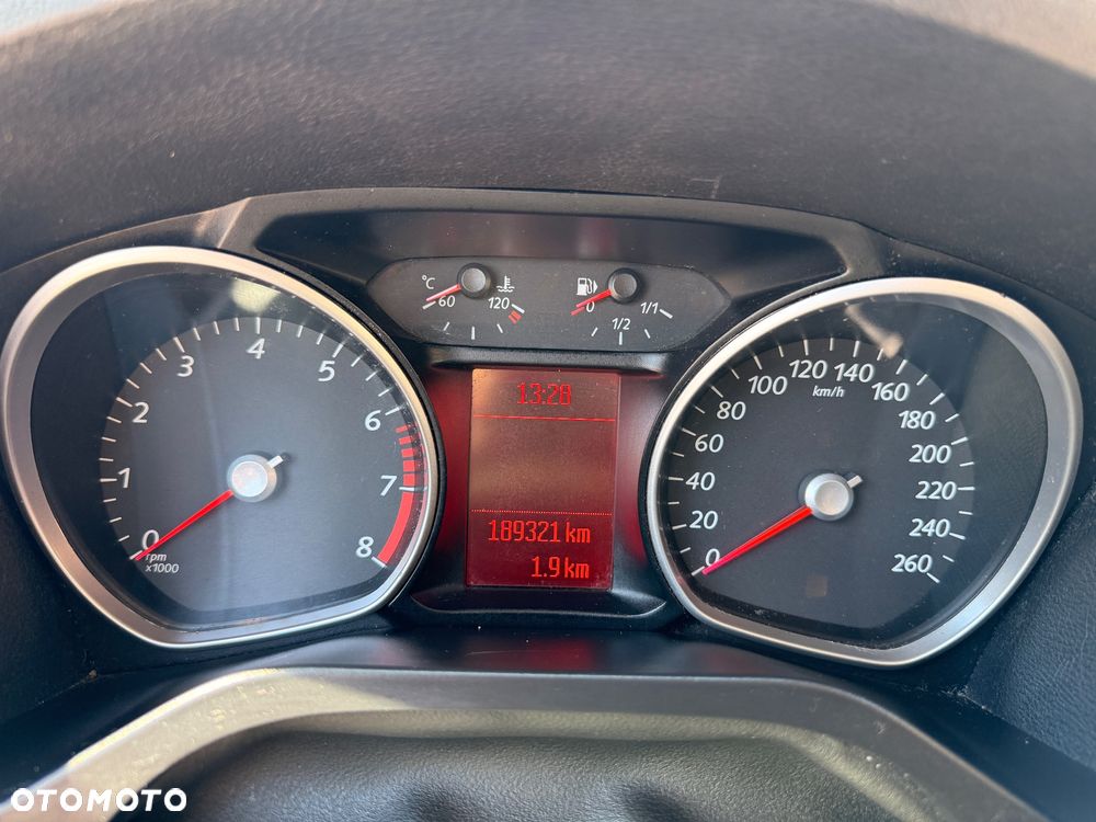 Ford Galaxy 2.3 Ghia - 24