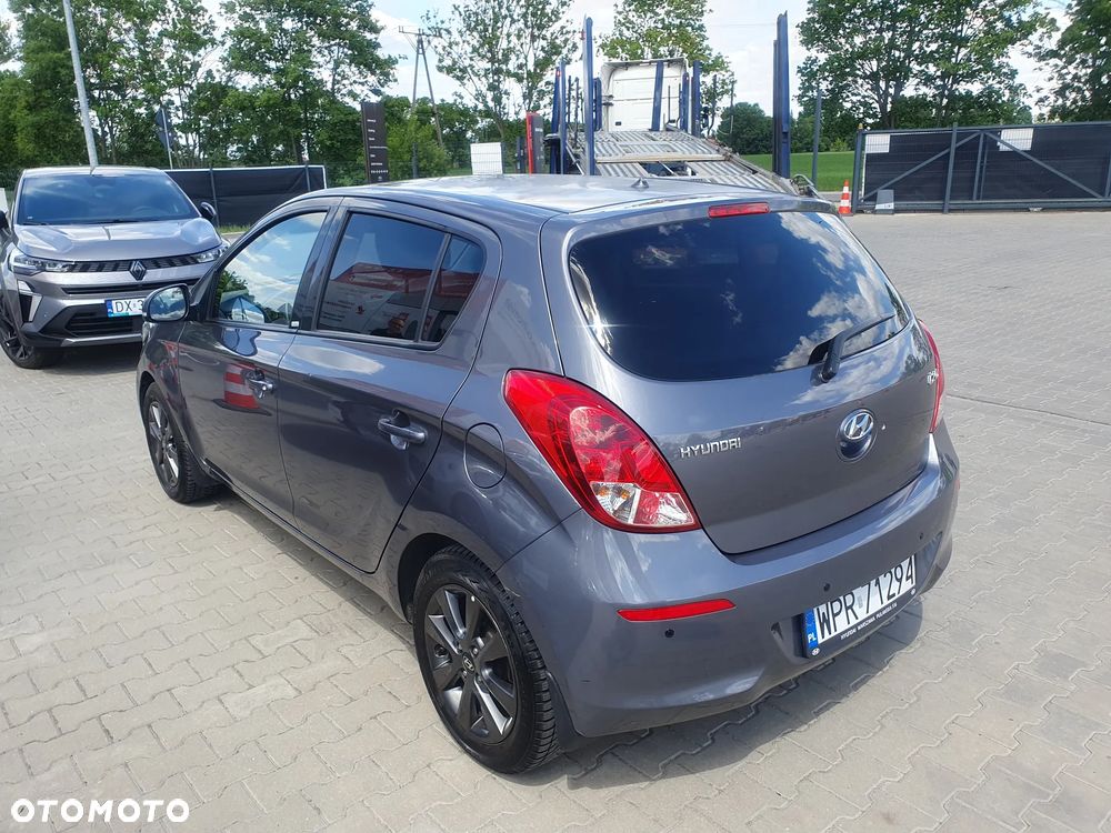 Hyundai i20 1.25 Classic + - 6