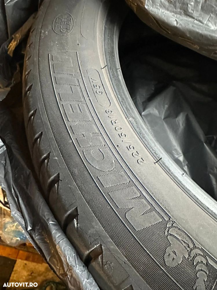 Toyota C-HR 2.0 HSD 184 CP 4x2 CVT C-lassy - 28