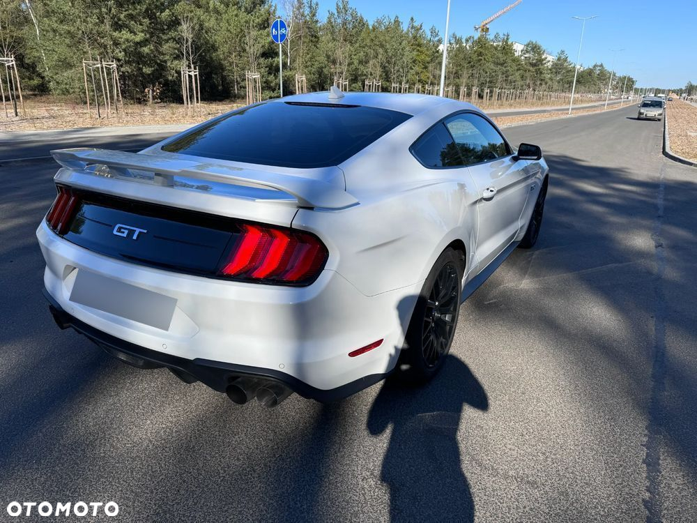 Ford Mustang - 14