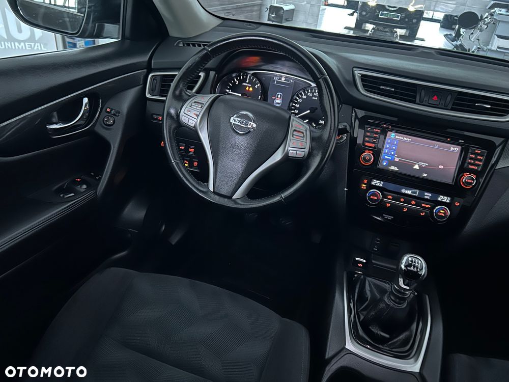 Nissan X-Trail 1.6 DCi N-Connecta 4WD 7os - 21