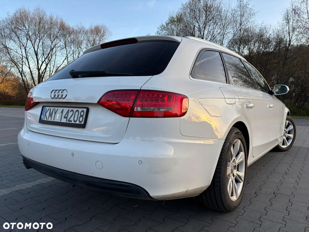Audi A4 Avant 2.0 TDI Quattro - 12