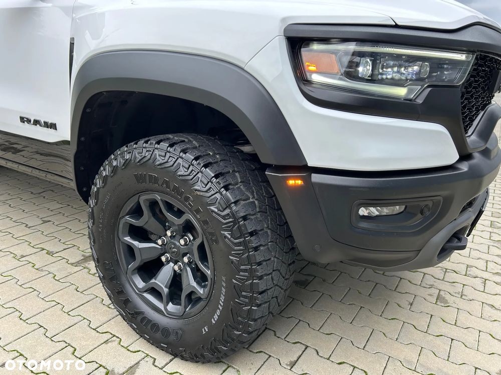 RAM 1500 TRX - 16